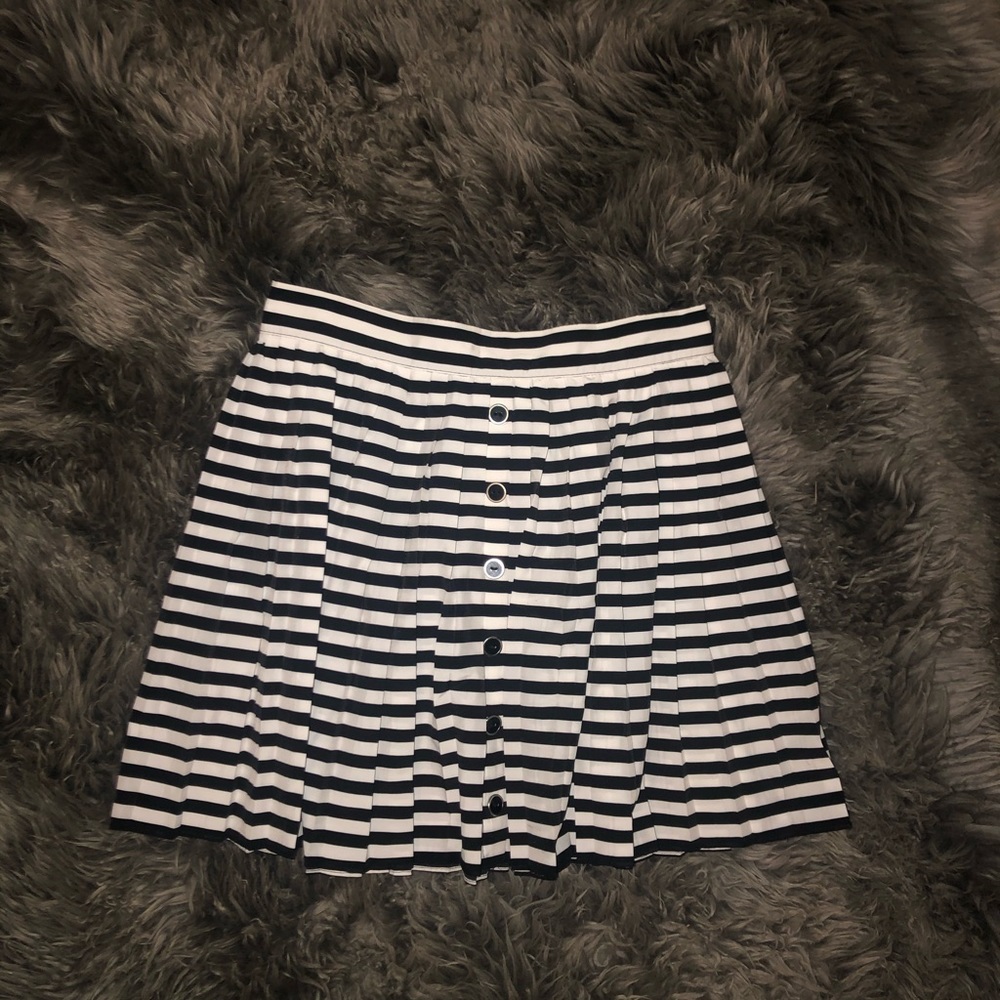 Black and White Pleated Skirt